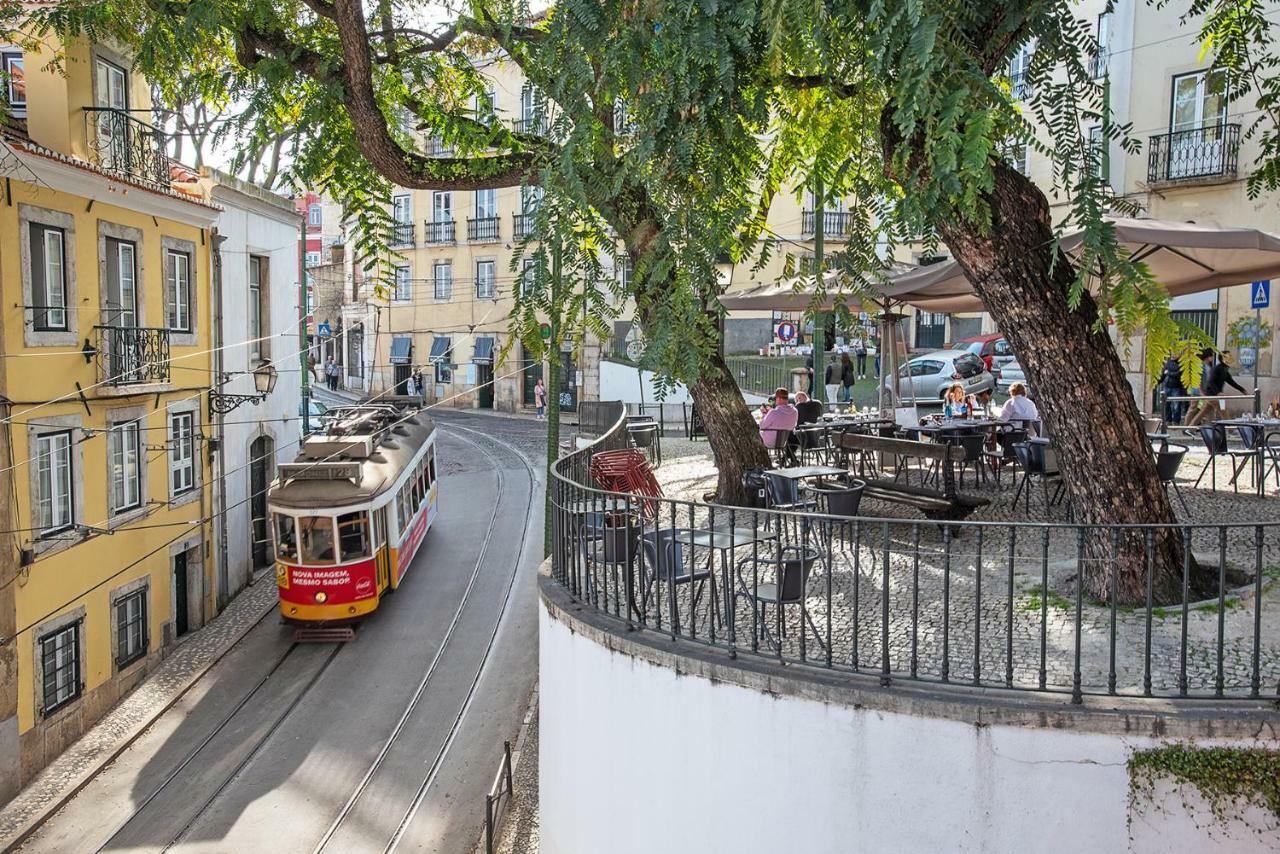 Myplacelisbon - Alfama River View Apartment Buitenkant foto